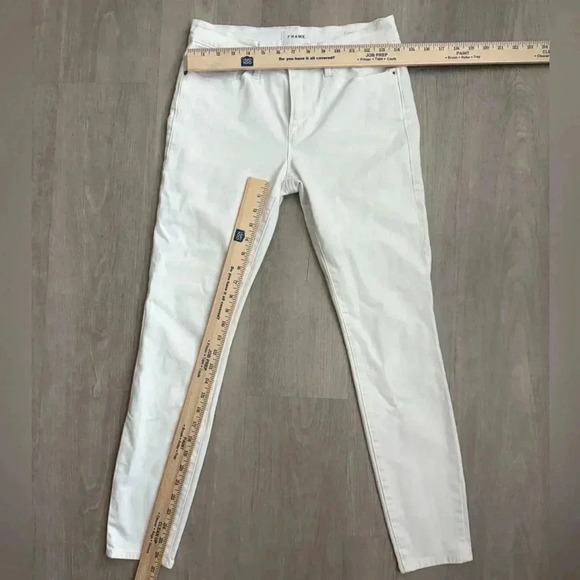 Frame The Straight Jean in Off White size 27 - Picture 3 of 9